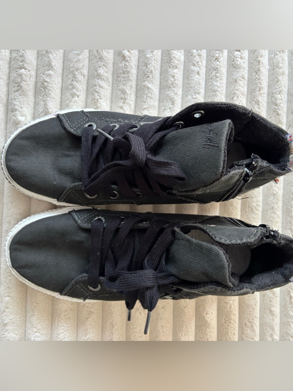 Blowfish Black High-Top Kids Sneakers